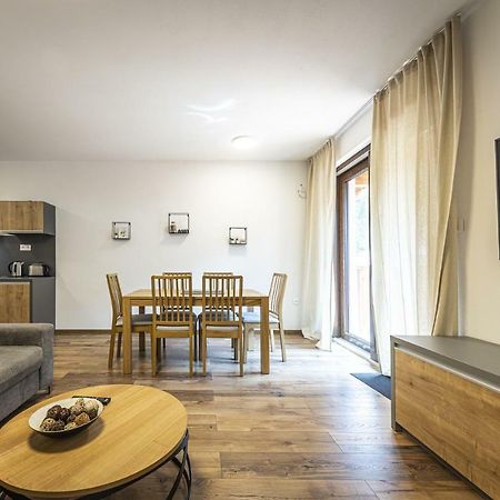 Apartmanovy Dom Poludnica - Chopok Juh Тале Екстер'єр фото