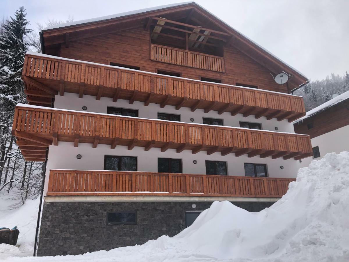 Apartmanovy Dom Poludnica - Chopok Juh Тале Екстер'єр фото