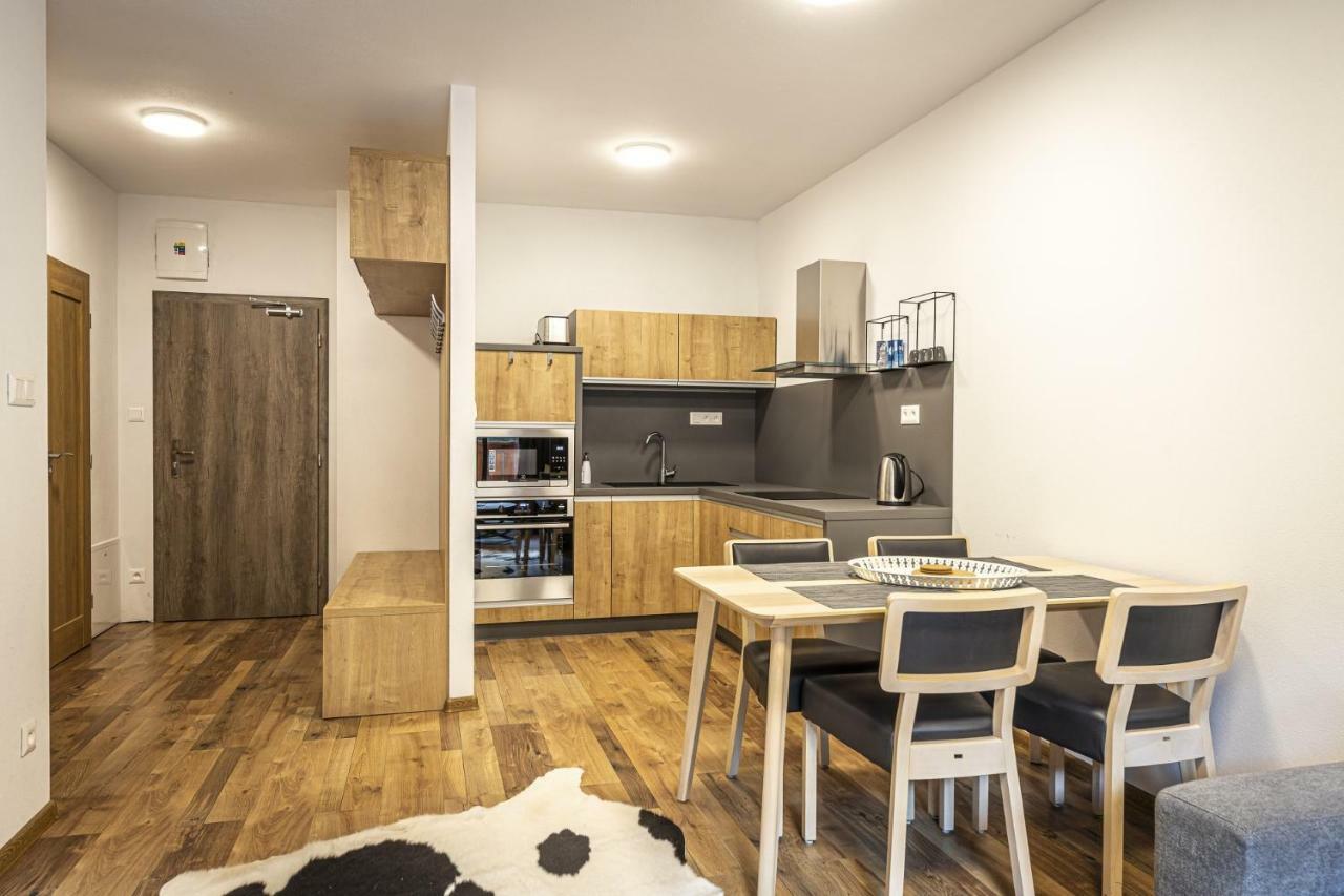 Apartmanovy Dom Poludnica - Chopok Juh Тале Екстер'єр фото
