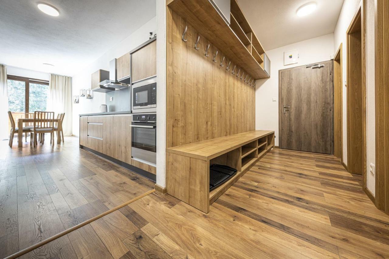 Apartmanovy Dom Poludnica - Chopok Juh Тале Екстер'єр фото