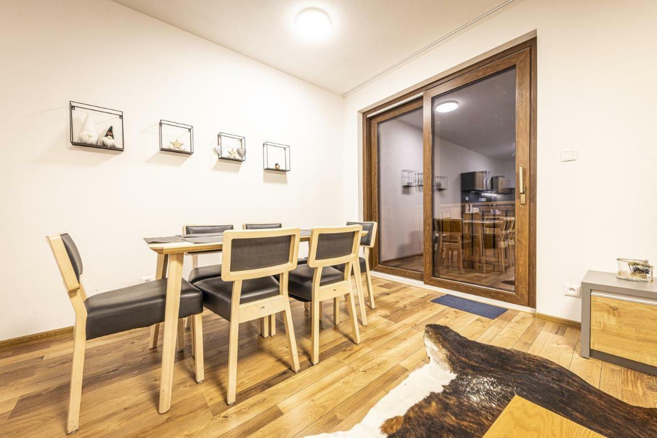 Apartmanovy Dom Poludnica - Chopok Juh Тале Екстер'єр фото