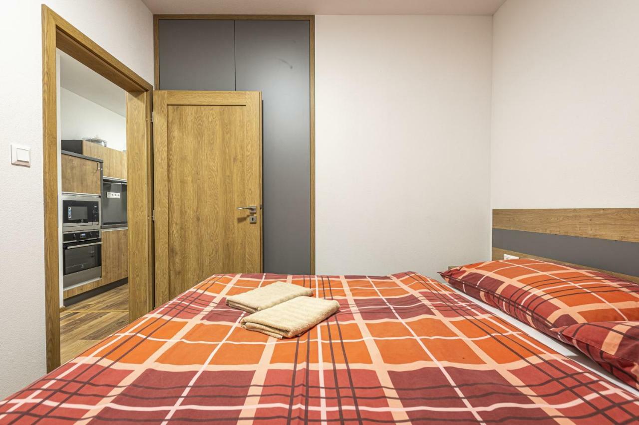 Apartmanovy Dom Poludnica - Chopok Juh Тале Екстер'єр фото