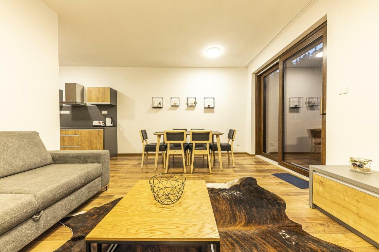 Apartmanovy Dom Poludnica - Chopok Juh Тале Екстер'єр фото