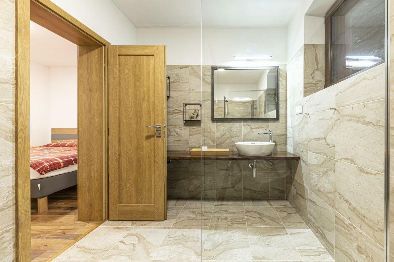 Apartmanovy Dom Poludnica - Chopok Juh Тале Екстер'єр фото