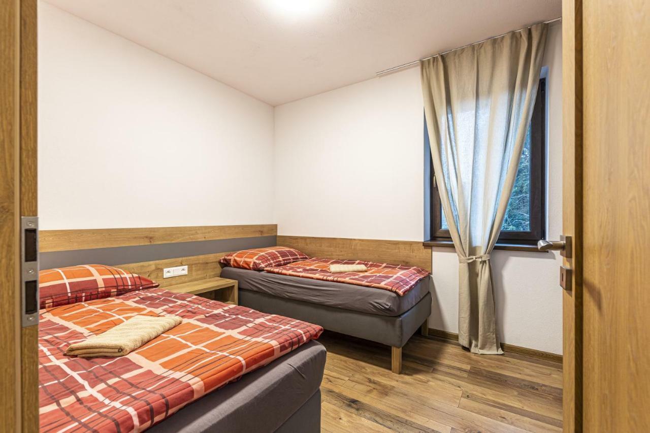 Apartmanovy Dom Poludnica - Chopok Juh Тале Екстер'єр фото